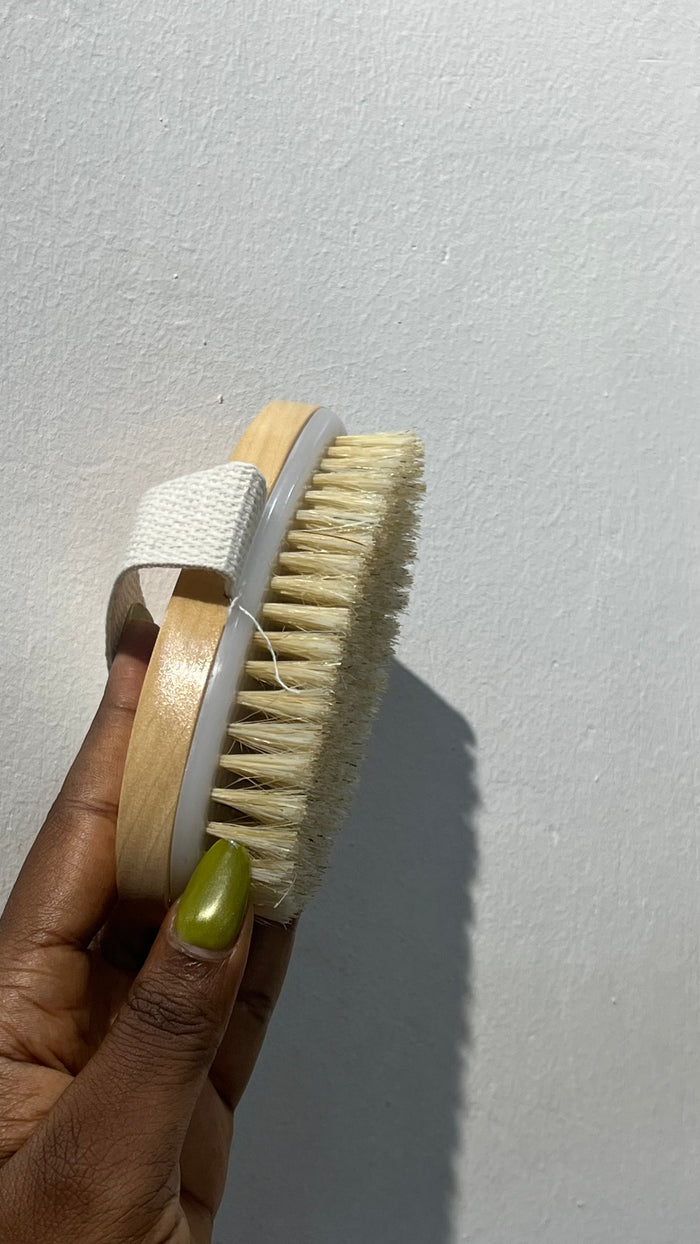 BODY BRUSH