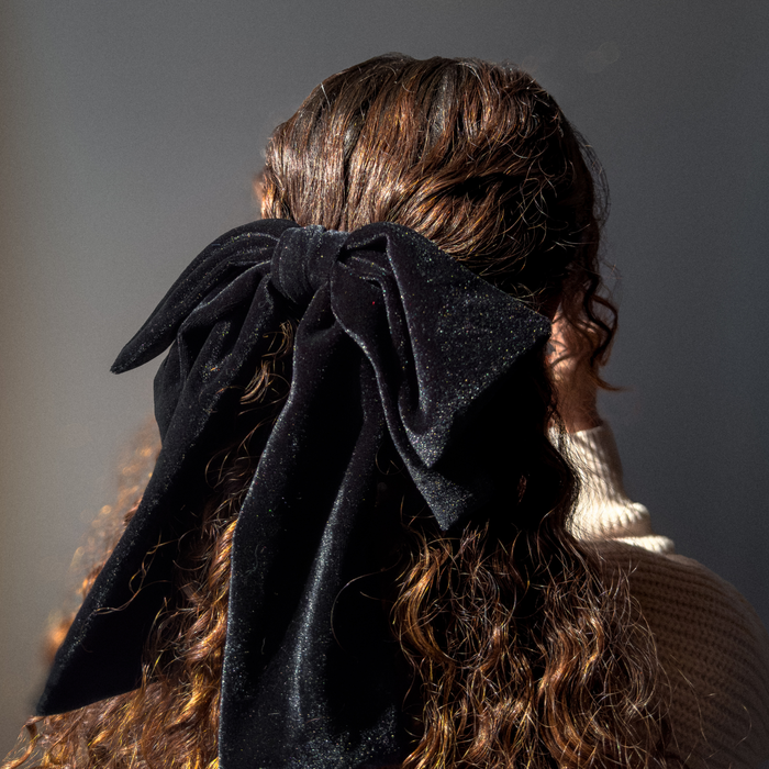 Big Velvet Bow: Red