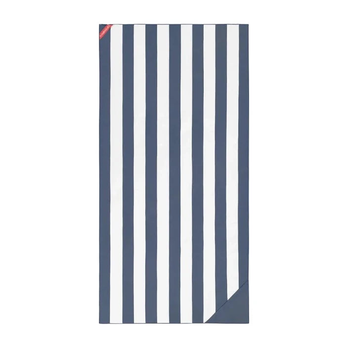 Cabo Microfiber Beach Towel with Magnets – Lightweight Quick Dry for Beach & Travel