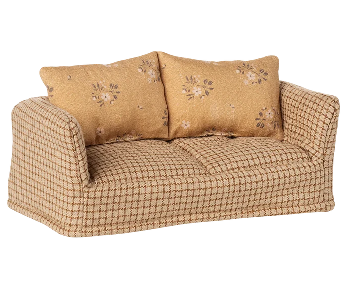 Maileg - Furniture For Mouse - Couch - Mable - Side Look 2