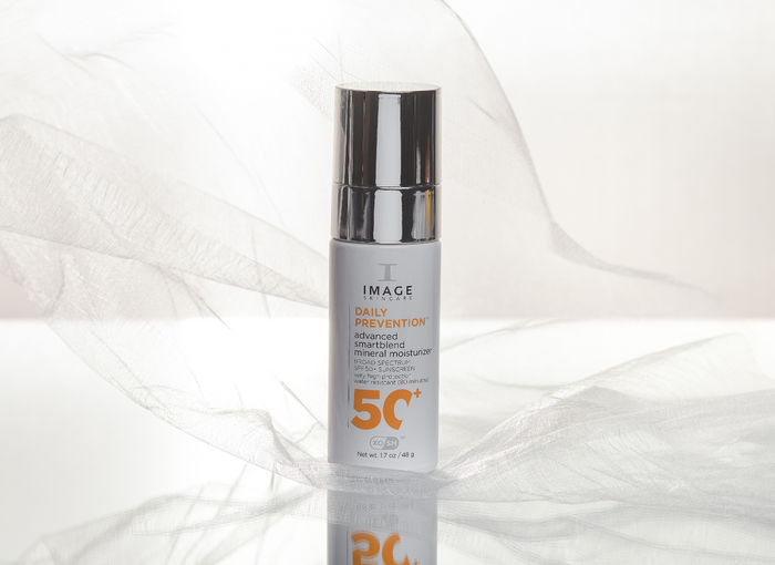 Image Skincare Sunscreen Image Skincare Advanced Smartblend Mineral Moisturiser SPF50+ **Pre Order**