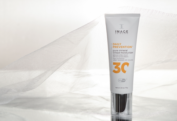 Image Skincare Sunscreen Image Skincare Pure Mineral Tinted Moisturiser SPF30 73g **Pre Order**