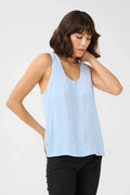 KAALLIE TOP in Soft Chambray by Kaffee