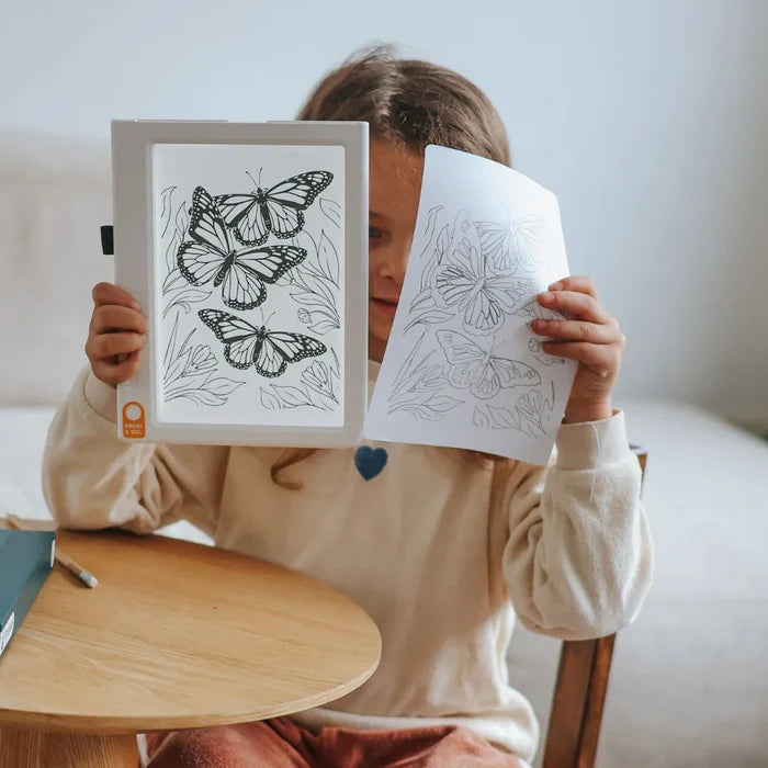 KidyDraw Pad - Illuminated Drawing Tablet - Animals - Lifestyle Cut