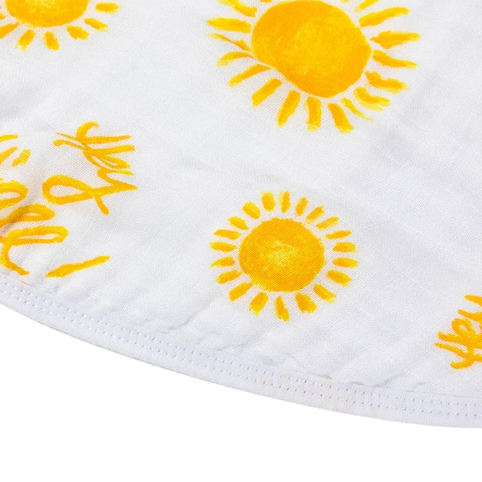 Little Hometown 2-in-1 Burp Cloth & Bib: Hey Y'all!