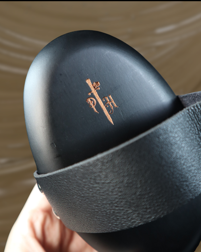 Midnight Ritual Copper Dry Body Brush
