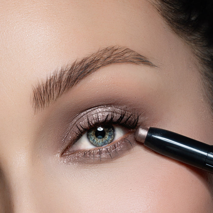 Ring Light | A Misty Neutral Mauve Shimmer Eyeshadow Stick