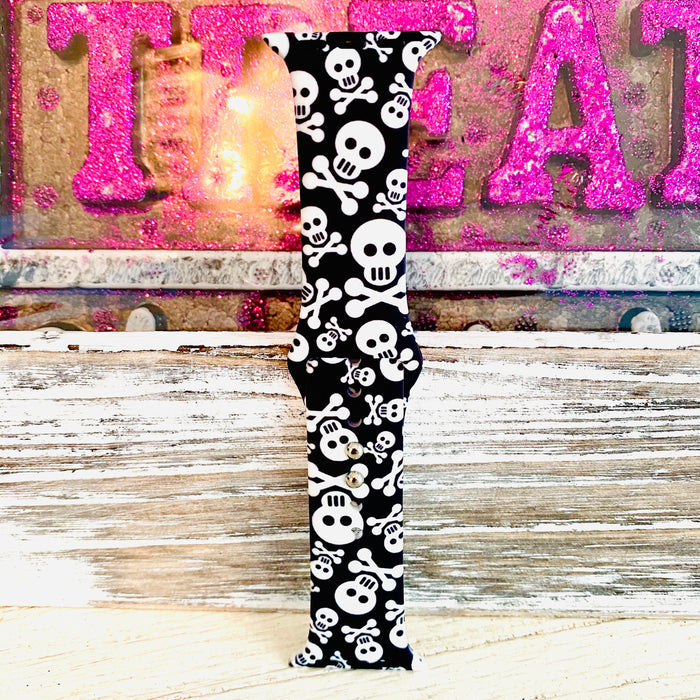 Skull And Crossbones Print Silicone Band For Apple Watch