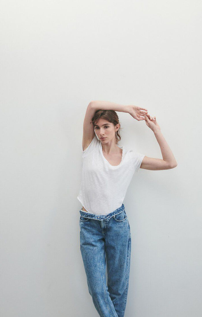 SONOMA SHORT SLEEVE V NECK TEE SON02AG | White - Darling & Domain