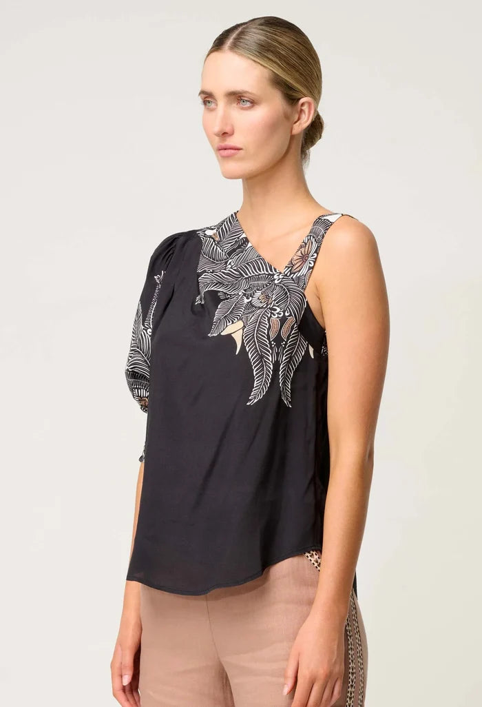 TAHANI ONE SLEEVE TOP | Onyx Casablanca - Darling & Domain