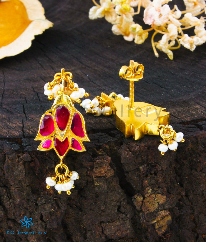 The Silver kundan Earrings