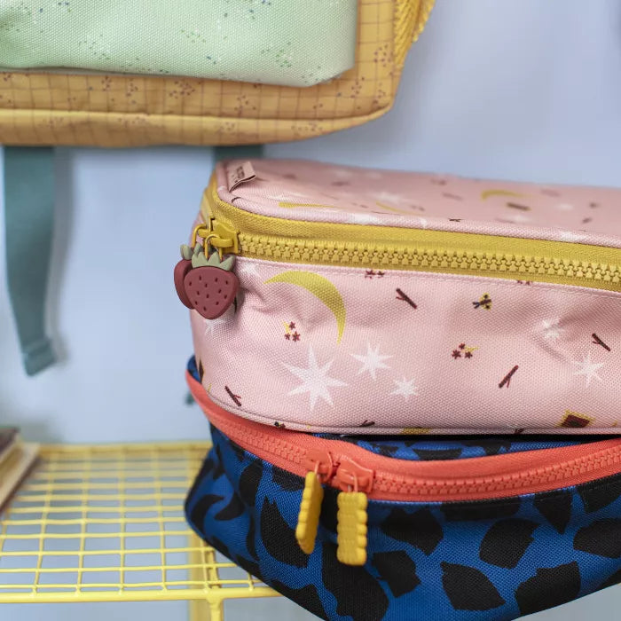 Moulin Roty - Thermal Bag - Après la Pluie - Lifestyle Cut